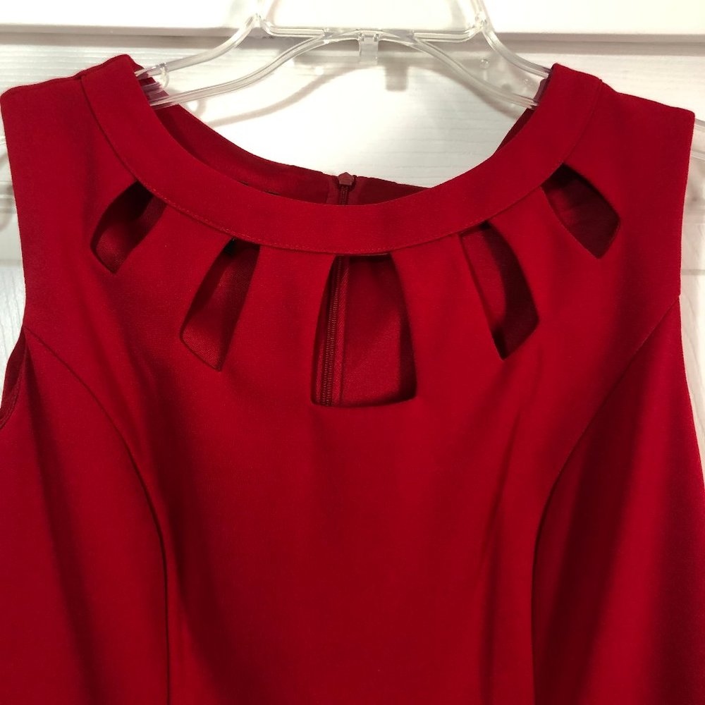 B Design Size 6 Red Flare Dress - Picture 2 of 5